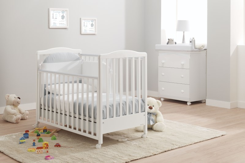 Bielo-prírodná detská komoda Italbaby Peluche Natural do kompletnej izbičky